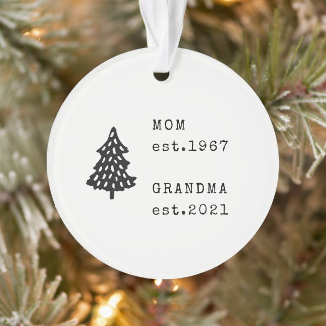 EDITABLE New Grandma Gift Pregnancy Announcement Ornament (Tree)