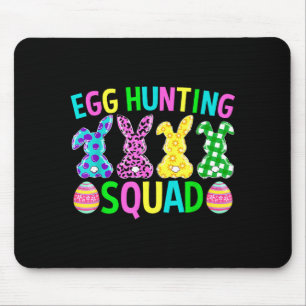 Egg hunting squad crew family happy easter day Egg Mouse Pad