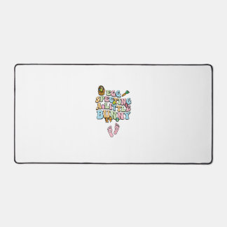 Egg Specting A Little Bunny Easter Pregnancy Annou Desk Mat