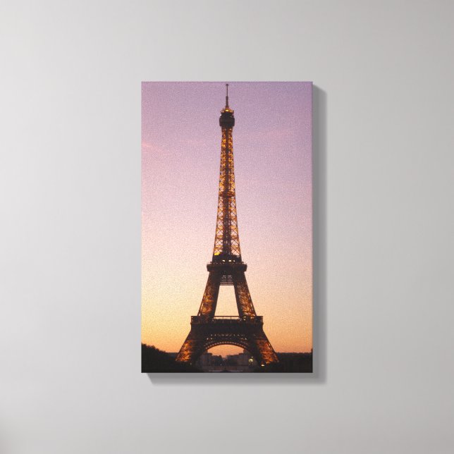 eiffel tower at sunset canvas print (Front)