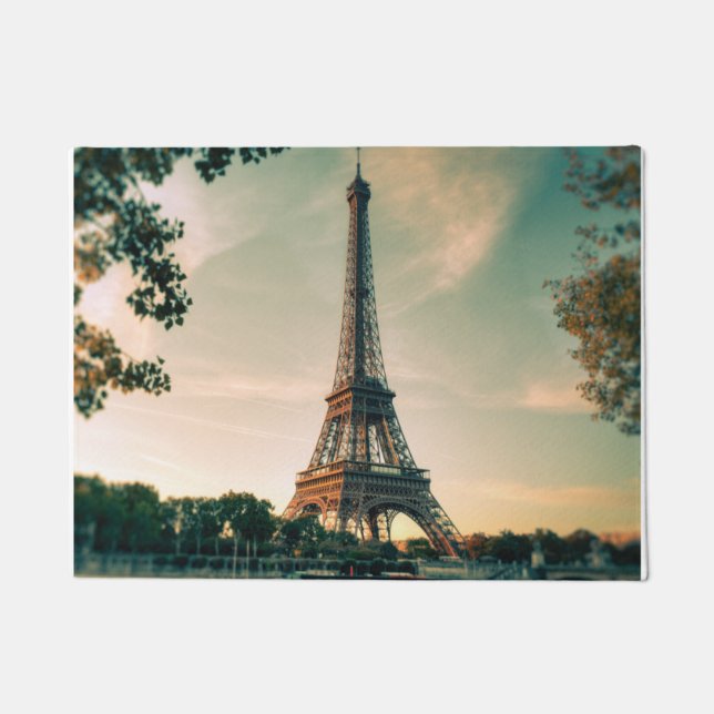 Eiffel tower throw pillow doormat (Front)