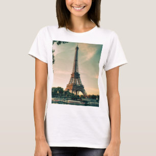 Eiffel tower throw pillow T-Shirt
