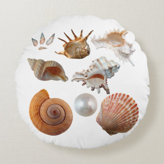 Eight Seashells Design Round Pillow