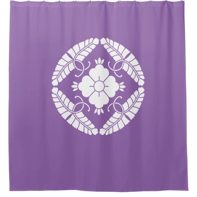 Eight wisterias (Front)