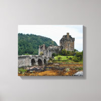 Eilean Donan Castle, Loch Duich - Scotland, UK