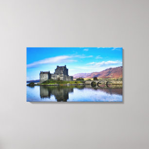 Eilean Donan Castle - Scotland Canvas Print