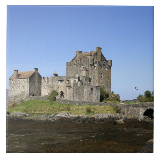 Eilean Donan Castle, Scotland. The famous Eilean 3 Tile (Front)