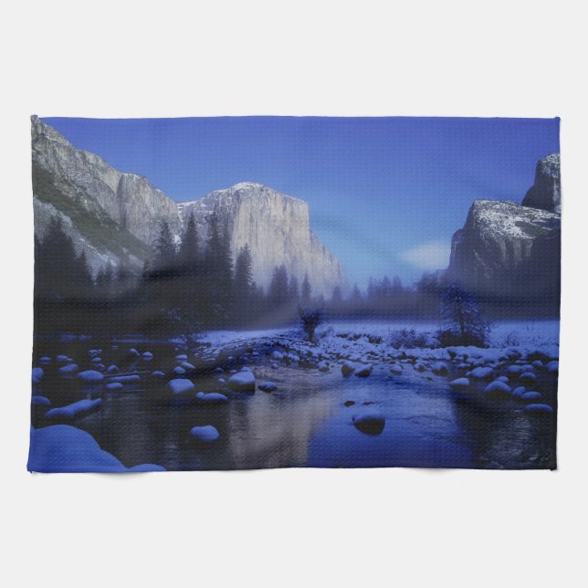 El Capitan Mountain, Yosemite National Park, Kitchen Towel (Horizontal)