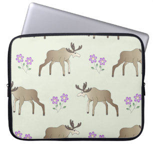 Elch mit Blume Laptop Sleeve