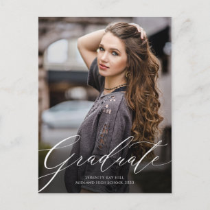 Élégance classique Script Graduation Invitation