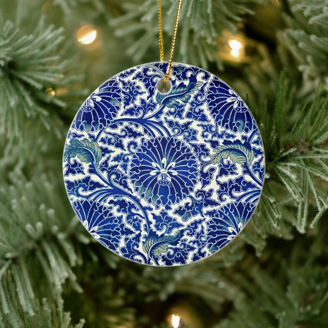 Élégance envoûtante : Ornement Floral bleu chinois (Arbre)