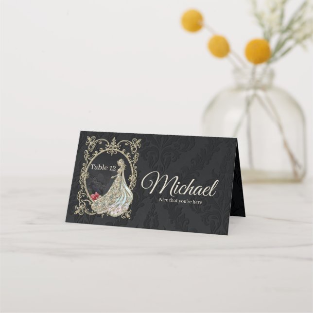 Elegance in gold and black. place card (Front)