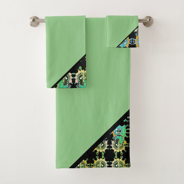Elegant Abstract Geometric Pattern Green Bath Towel Set (Insitu)