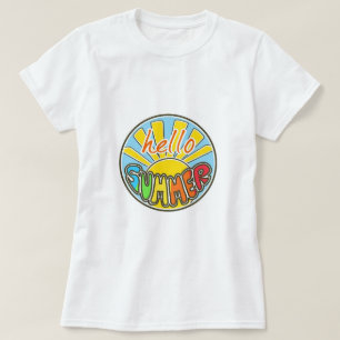 Elegant and Chic Women's T-Shirt – Feminine Fashio