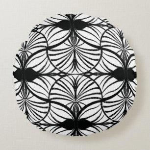 Elegant Art Deco Black & White Gouache Scallops Round Pillow