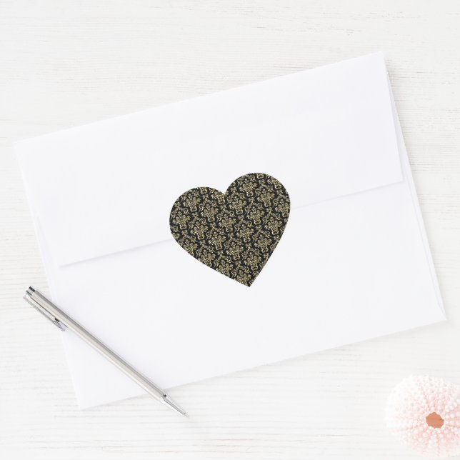 Elegant black and gold damask pattern heart sticker (Envelope)