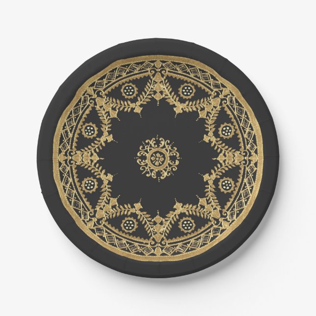 Elegant black and gold mandala pattern paper plate (Front)