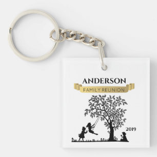 Elegant Black and Gold Personalized Family Reunion Keychain