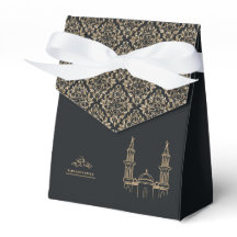 Elegant Black and Gold Ramadan Kareem Gift Box