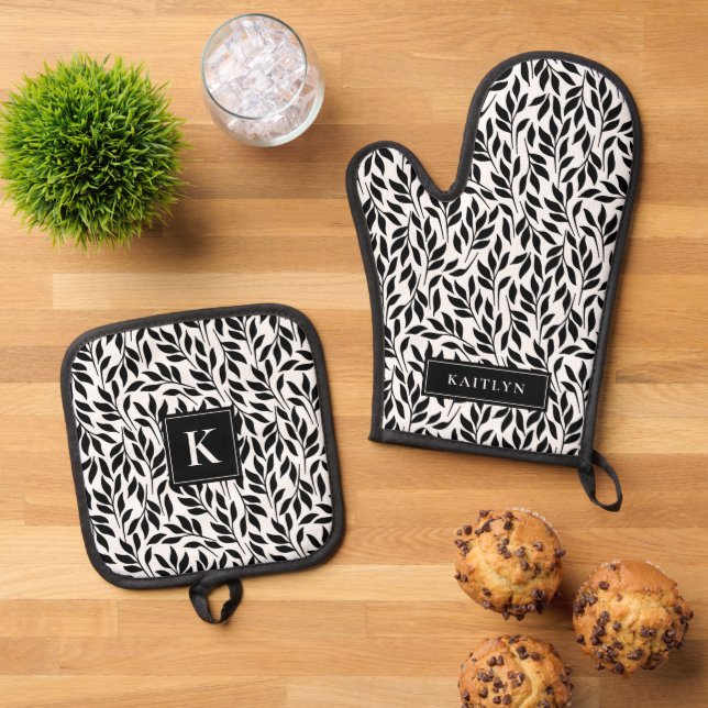 Elegant Black and White Leaves Pattern Oven Mitt & Pot Holder Set (Top Down)