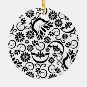 Elegant black and white Ornament