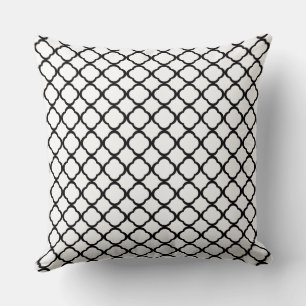 Elegant Black And White Quatrefoil Pattern Throw Pillow