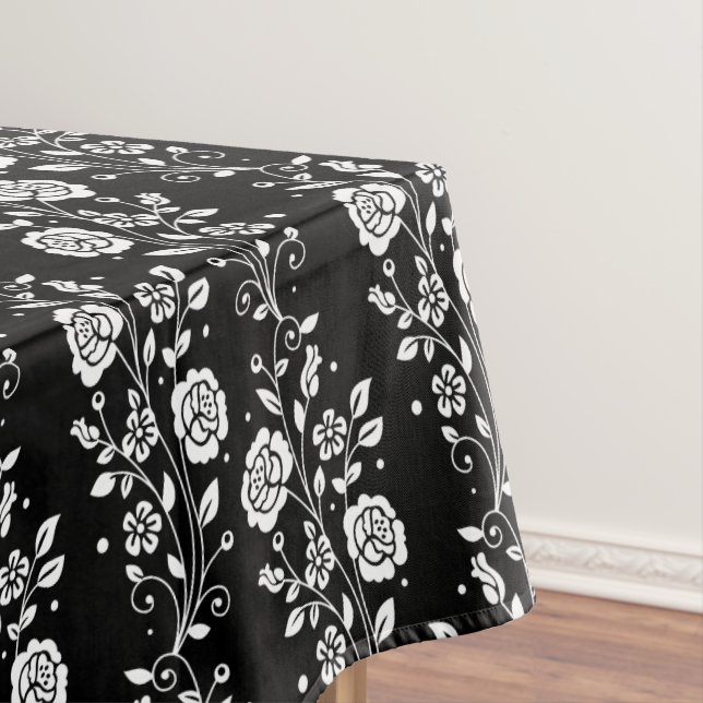 Elegant Black Floral Pattern Tablecloth (In Situ)