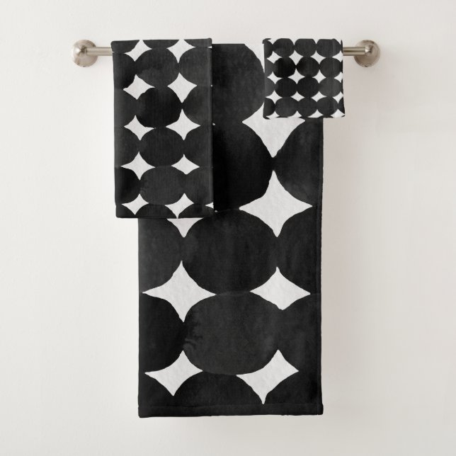 Elegant black watercolor dots bath towel set (Insitu)