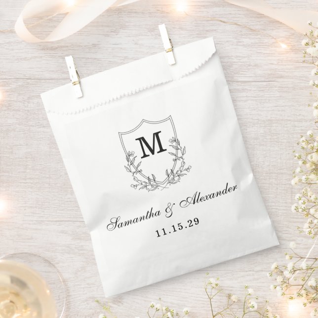 Elegant Black & White Crest Favour Bag (Clipped)