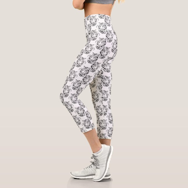 Elegant Black & White Tiger Head Print Design Capri Leggings (Left)