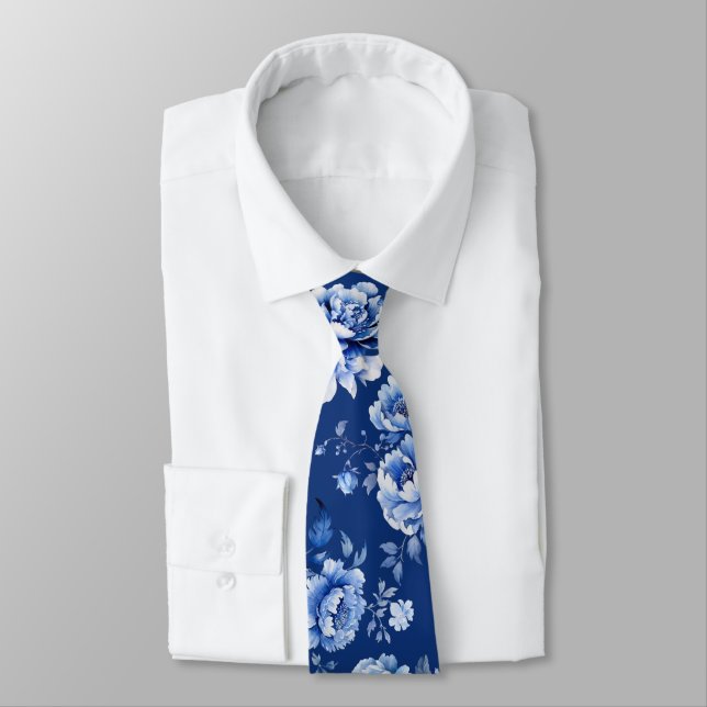 Elegant blue flowers tie (Tied)