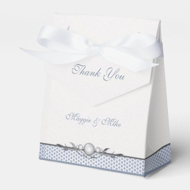 Elegant Border  Favor Box (Front Side)
