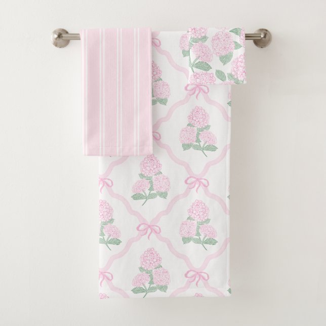 Elegant Botanical Pink Green Hydrangea Bath Towel Set (Insitu)