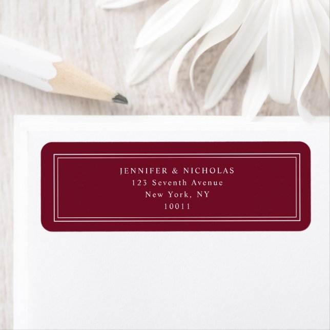 Elegant Burgundy Wedding Return Address (En situation)