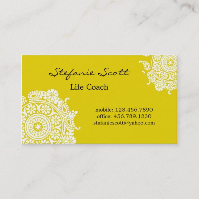 Elegant Business Card in Yellow and White (Front)