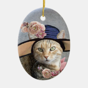ELEGANT CAT,BIG DIVA HAT,ROSES Valentine Souvenir Ceramic Ornament