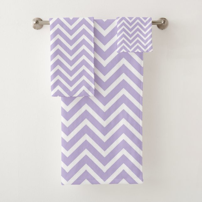 Elegant Chevron Pattern on Gray and White (En situation)