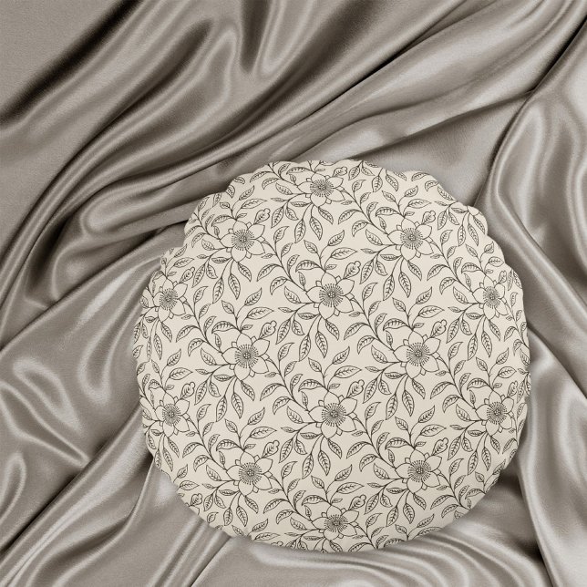 Elegant Chinese floral pattern Natural CC0443 Round Pillow (Creator Uploaded)