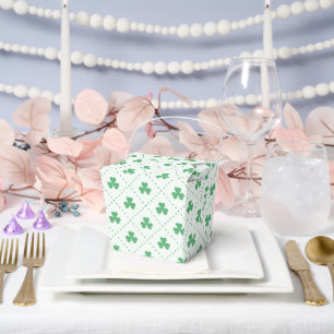 Elegant Clover Pattern Take Out 3x2.25x3.125 Favor Box