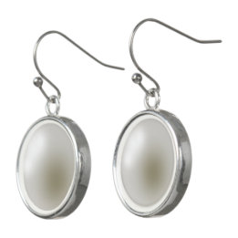 Elegant Creamy Pearl-Coloured Drop Earrings