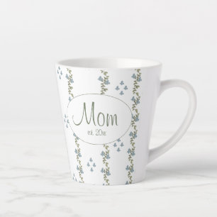 Elegant Custom "Mom, est. 20xx" Simple Floral Mug