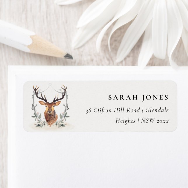 Élégant Cute Dusky Deer Floral Crest Adresse (En situation)