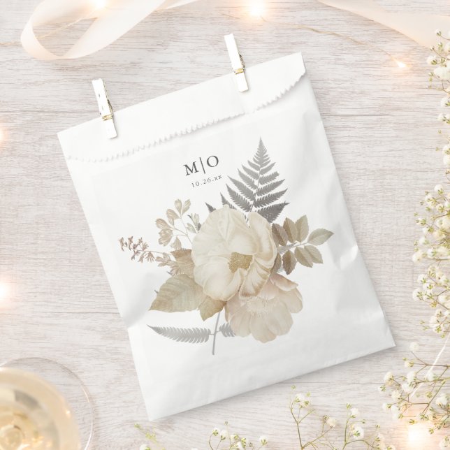Elegant Earthy Floral Chic White Wedding  Favour Bag (Clipped)