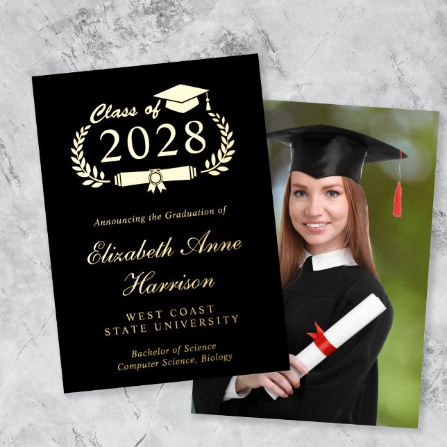 Élégant Faire-part de peinture du collège photo (An elegant college graduation foil announcement to celebrate the graduate's achievements)