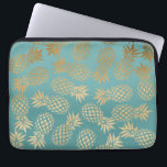 elegant faux gold tropical pineapple pattern laptop sleeve<br><div class="desc">Trendy and stylish faux gold pineapple pattern. You may customize the background colour.</div>