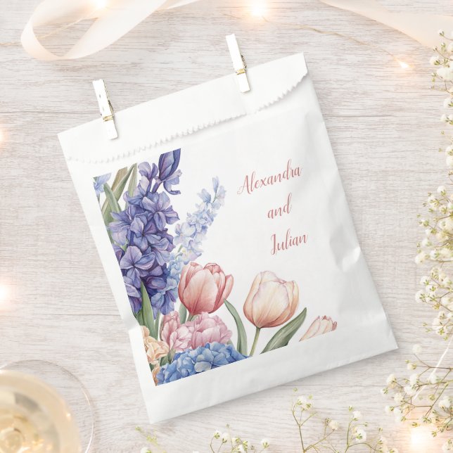 Elegant floral cluster  favour bag (Clipped)