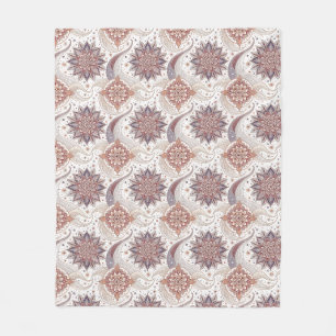 Elegant Floral Mandala Spiritual Design Pattern Fleece Blanket
