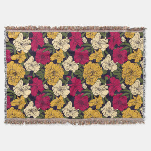 Elegant floral pattern throw blanket