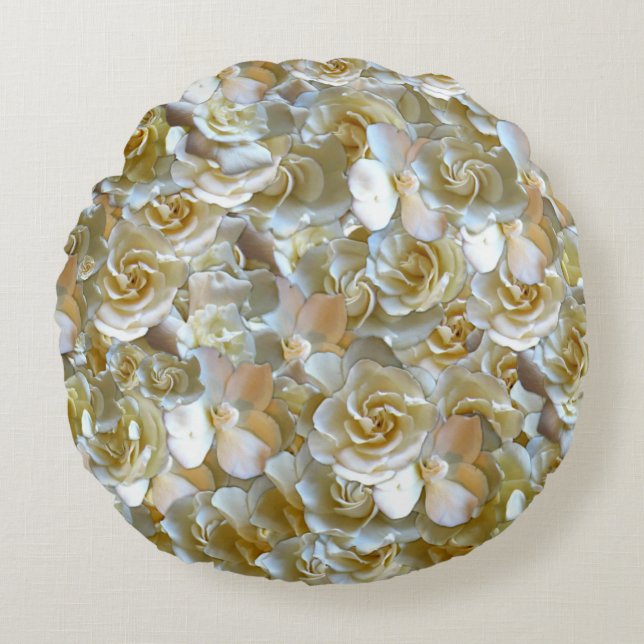 Elegant Floral Rose Petal Pattern  Round Pillow (Front)