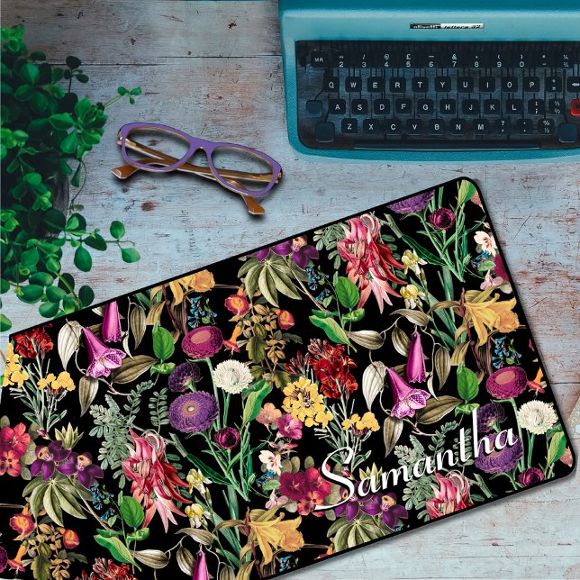 Elegant flowers and leaves black floral pattern desk mat (Creator Uploaded)